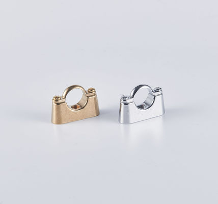 Clamp ống lưng để giữ an toàn các ống dễ dàng lắp đặt ném nước Chrome mạ